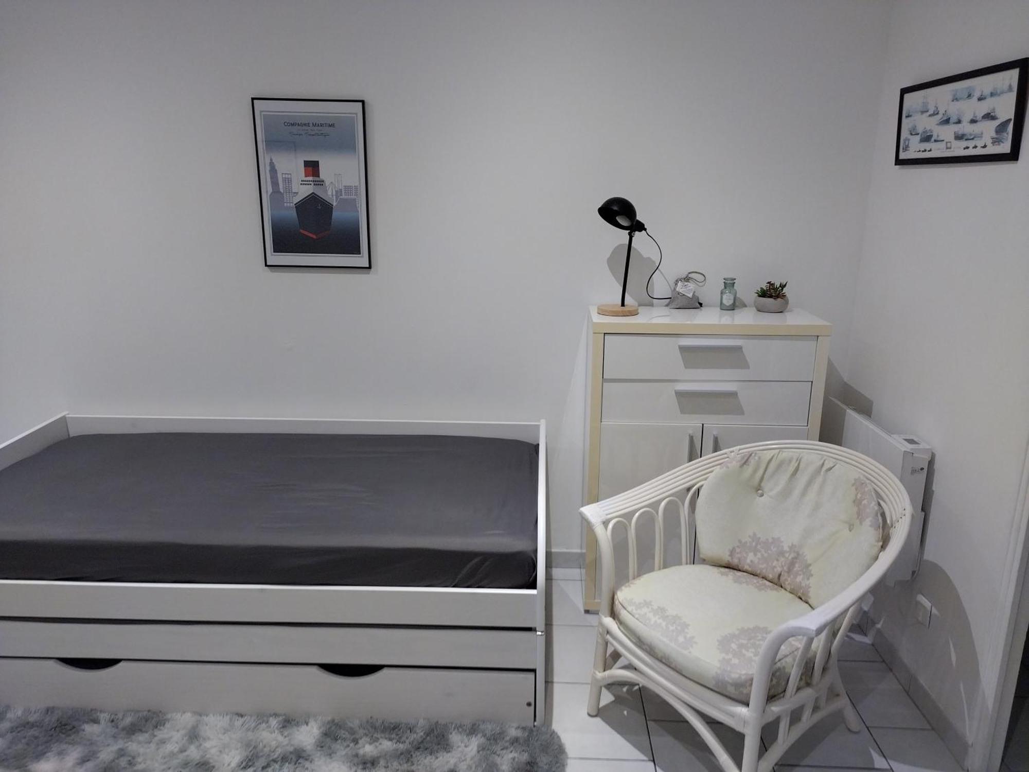 Studio Charmant Canape Lit Netflix Prime Video Wifi Dazn Le Havre Buitenkant foto
